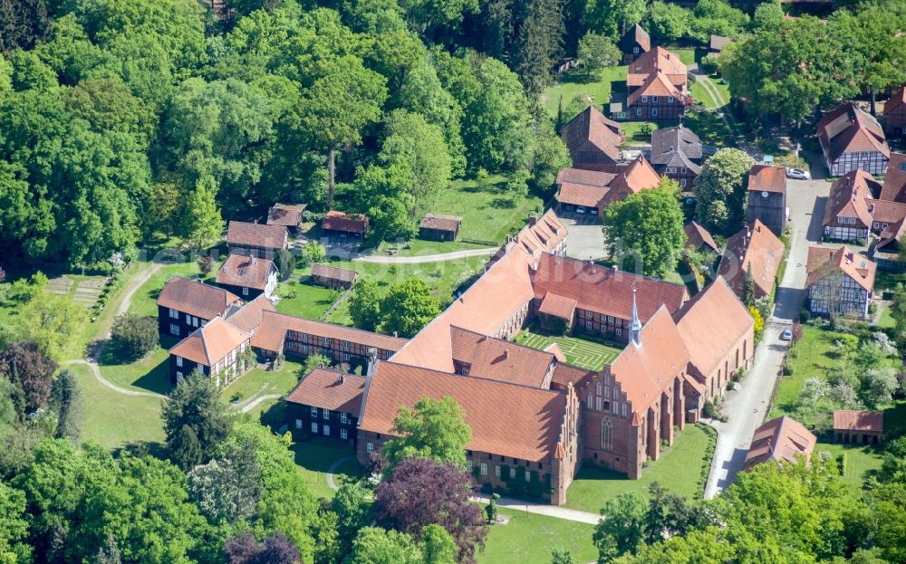 Aerial photograph Wienhausen - Complex of buildings of the monastery Wienhausen in the state Lower Saxony, Germany