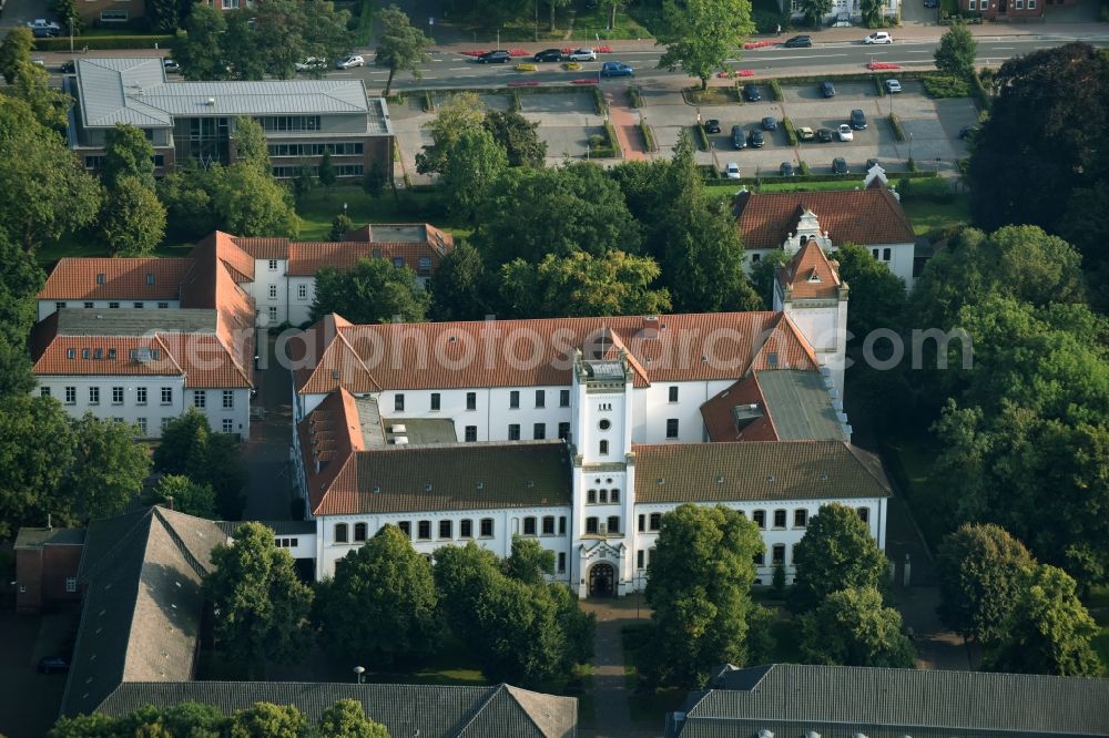 Aerial photograph Aurich - Building complex of the district court of Aurich in the state Lower Saxony