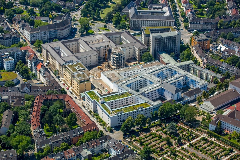 Essen from the bird's eye view: Building complex of the State and district court food - court in Essen in North Rhine-Westphalia. Prior to the prison food