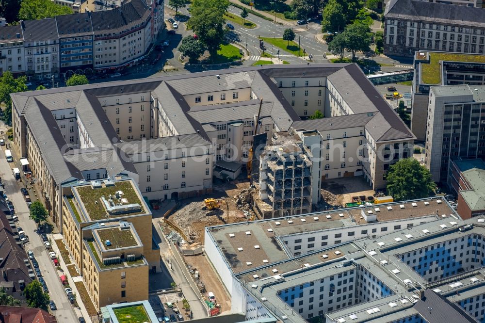 Aerial photograph Essen - Building complex of the Land- und Amtsgericht Essen court of in Essen in the state North Rhine-Westphalia