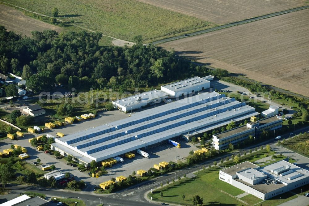 Aerial photograph Stahnsdorf - Building complex and distribution center on the site Briefzentrum Stahnsdorf on Ruhlsdorfer Strasse in Stahnsdorf in the state Brandenburg