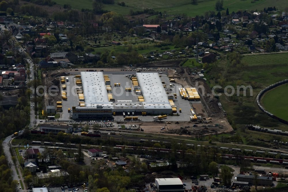 Aerial photograph Rüdersdorf - Building complex and distribution center on the site DHL Frachtpostzentrum on Ernst-Thaelmann-Strasse in Ruedersdorf in the state Brandenburg