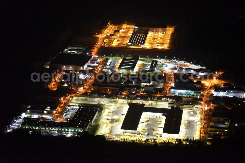 Nürnberg from the bird's eye view: Building complex and distribution center on the site der DHL im Gewerbepark Nuernberg-Feucht in Nuremberg in the state Bavaria