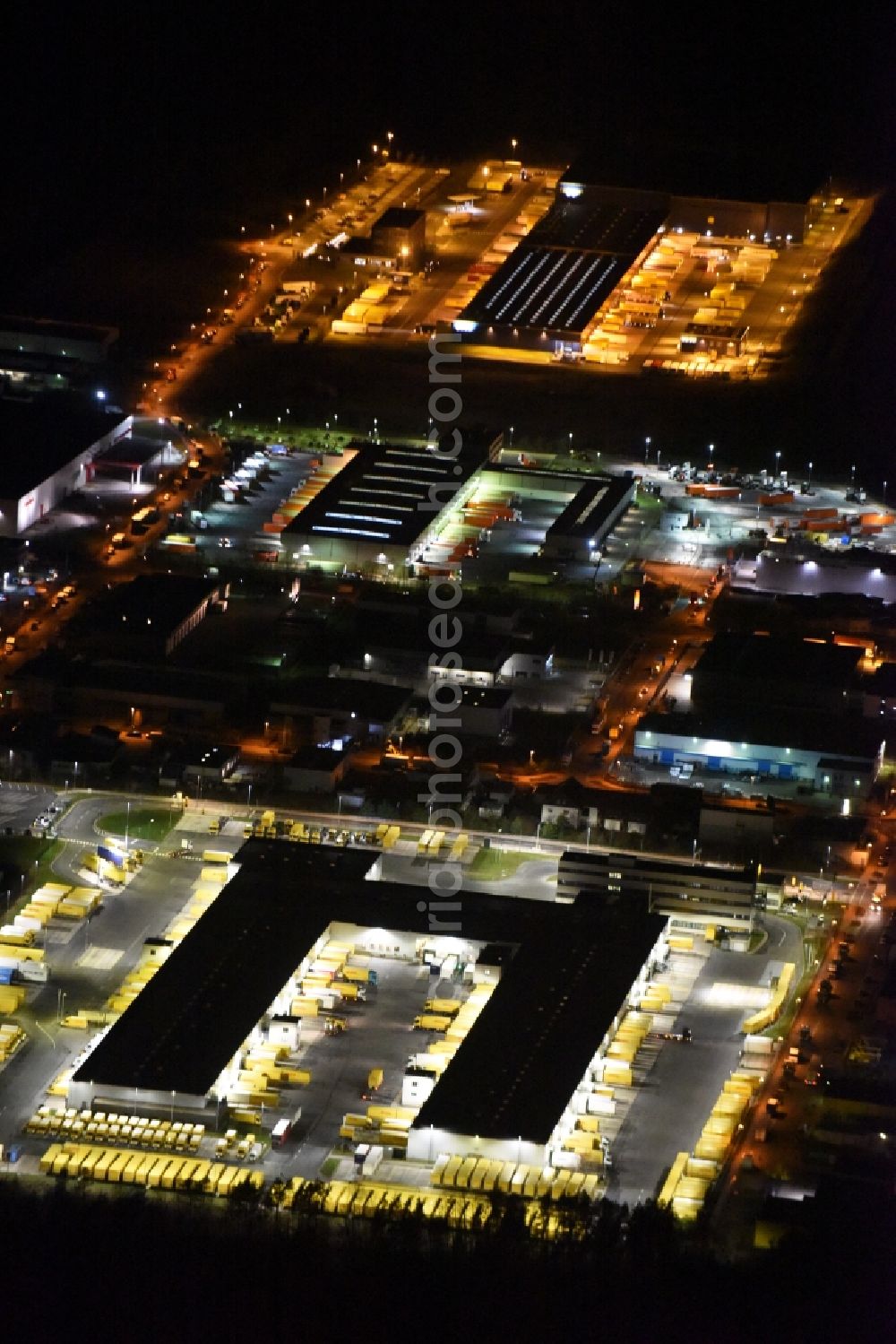 Nürnberg from above - Building complex and distribution center on the site der DHL im Gewerbepark Nuernberg-Feucht in Nuremberg in the state Bavaria