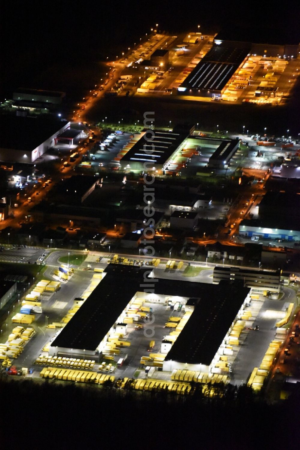 Nürnberg from the bird's eye view: Building complex and distribution center on the site der DHL im Gewerbepark Nuernberg-Feucht in Nuremberg in the state Bavaria