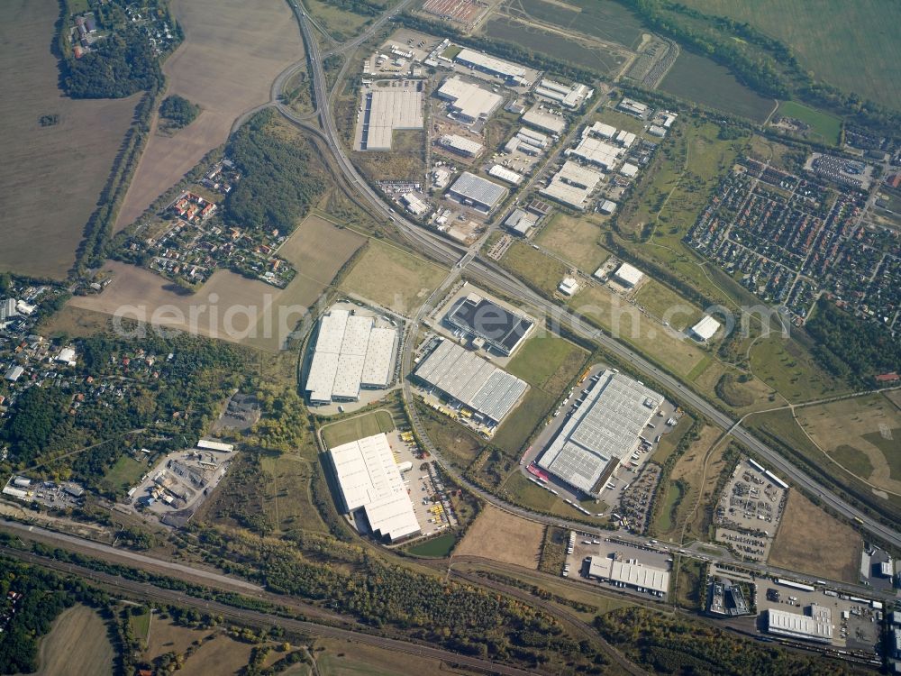 Großbeeren from the bird's eye view: Building complex and distribution center on the site des GVZ Gueterverkehrszentrum Grossbeeren besides the road Bundesstrasse 101 in Grossbeeren in the state Brandenburg