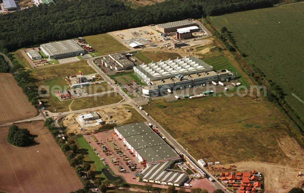 Aerial image Ahrensfelde - Building complex and distribution center on the site Moebel Huebner in Ahrensfelde in the state Brandenburg