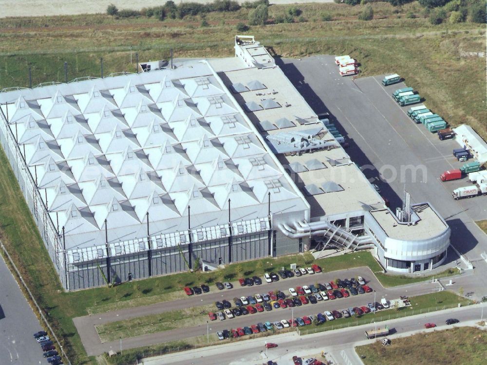 Aerial photograph Ahrensfelde - Building complex and distribution center on the site Moebel Huebner in Ahrensfelde in the state Brandenburg