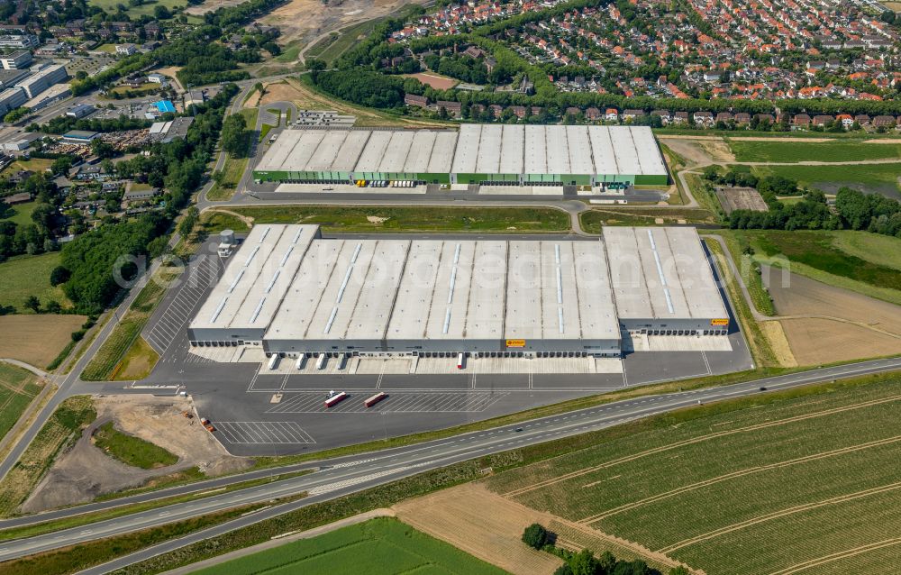 Aerial photograph Kamp-Lintfort - Building complex and distribution center on the site on Norddeutschlandstrasse in the district Niersenbruch in Kamp-Lintfort at Ruhrgebiet in the state North Rhine-Westphalia, Germany