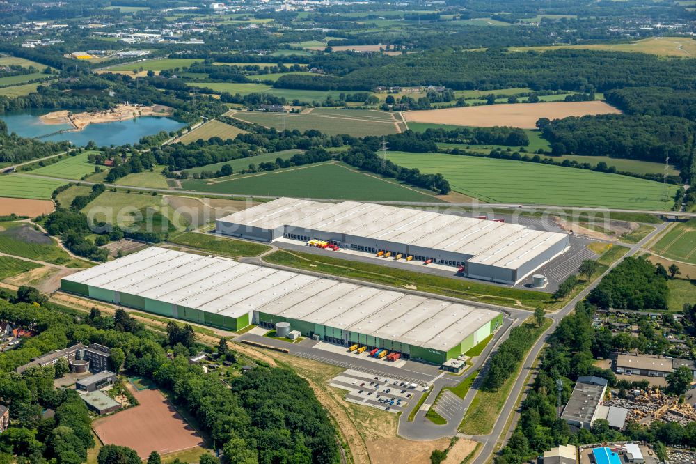 Kamp-Lintfort from the bird's eye view: Building complex and distribution center on the site on Norddeutschlandstrasse in the district Niersenbruch in Kamp-Lintfort at Ruhrgebiet in the state North Rhine-Westphalia, Germany