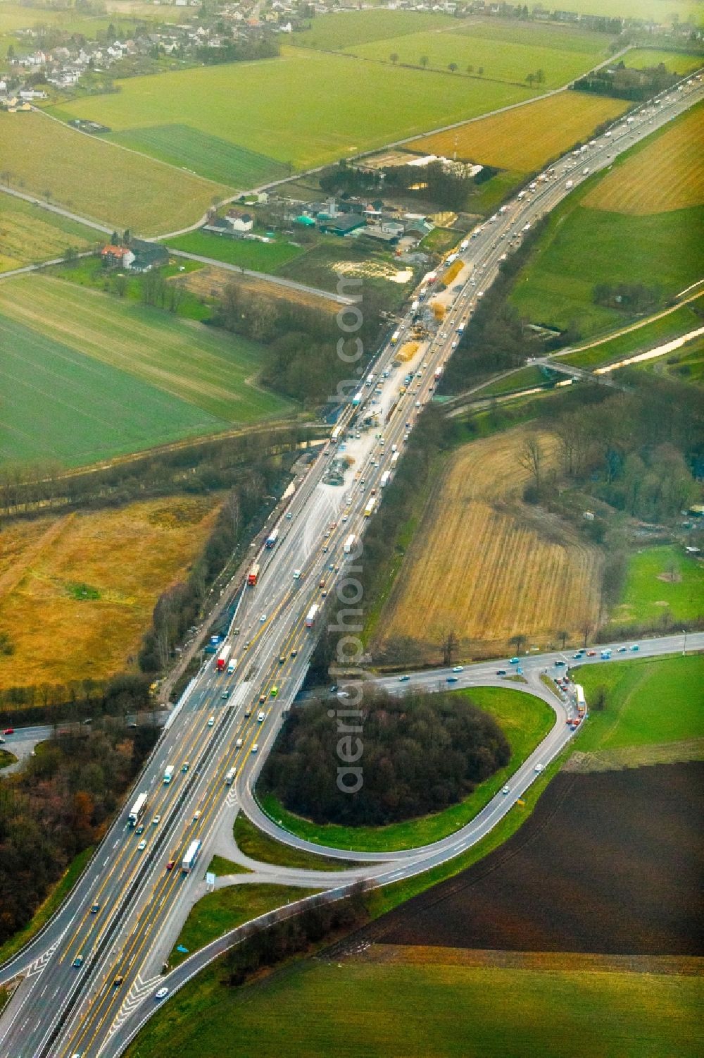 Aerial image Bergkamen - Building complex and distribution center on the site DB Schenker on Ernst-von-Bodelschwing-Street in Bergkamen in the state North Rhine-Westphalia, Germany