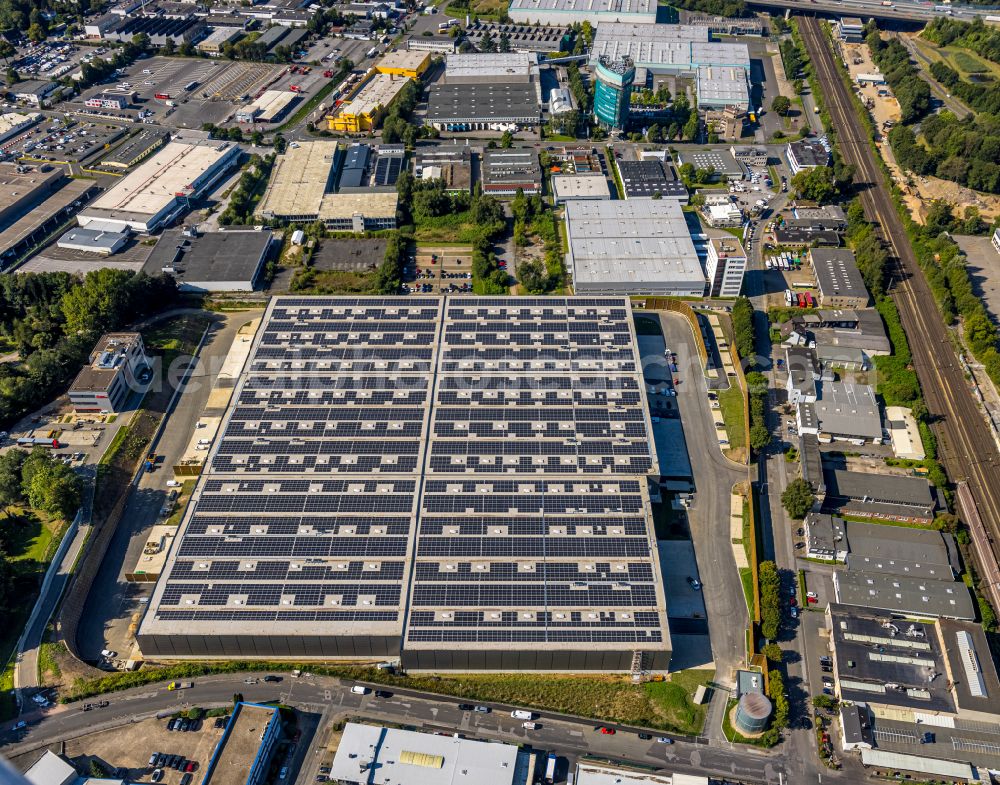 Schwelm from the bird's eye view: Building complex and distribution center on the site on street In der Graslake - Jesinghauser Strasse in the district Langerfeld-Beyenburg in Schwelm in the state North Rhine-Westphalia, Germany