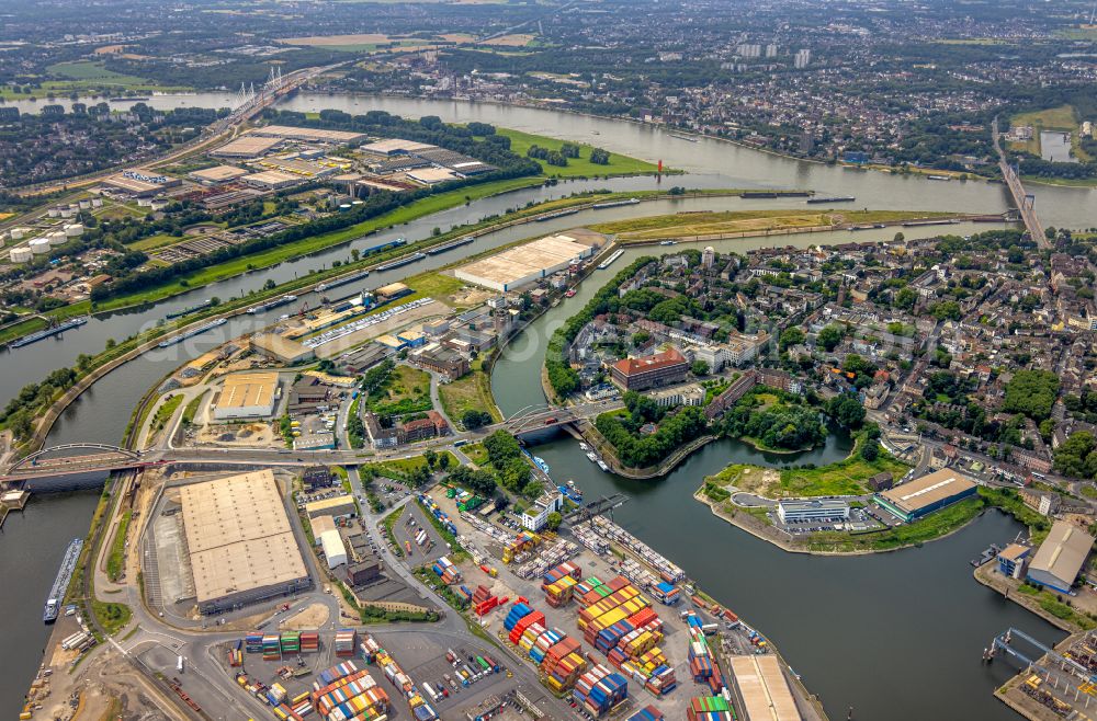 Aerial photograph Duisburg - Building complex and distribution center on the site of Seacon Logistics GmbH and the CTV GmbH Zum Container Terminal - Alte Ruhrorter Strasse in the district Ruhrort in Duisburg at Ruhrgebiet in the state North Rhine-Westphalia, Germany