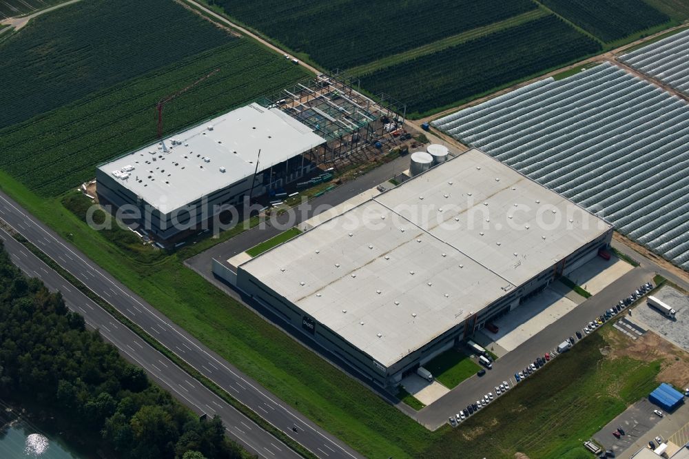 Wesseling from the bird's eye view: Building complex and distribution center on the site of Snipes SE in the district Urfeld in Wesseling in the state North Rhine-Westphalia, Germany