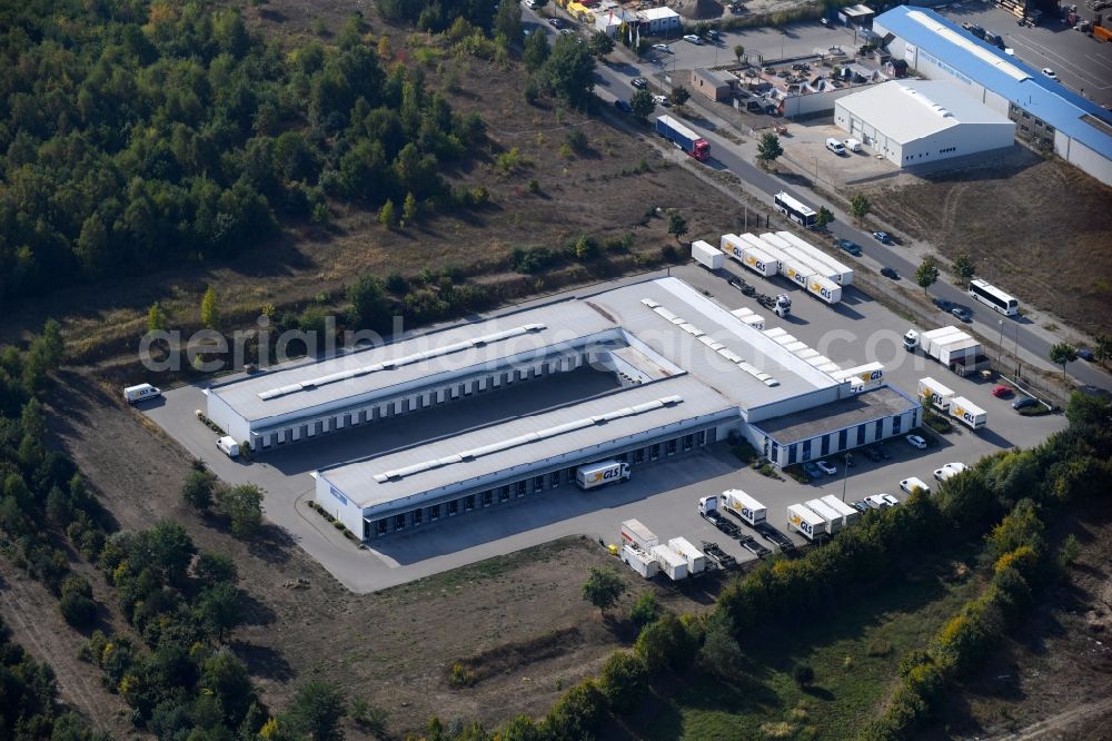 Bernau from the bird's eye view: Building complex and distribution center on the site GLS on Ringstrasse in the district Schoenow in Bernau in the state Brandenburg, Germany