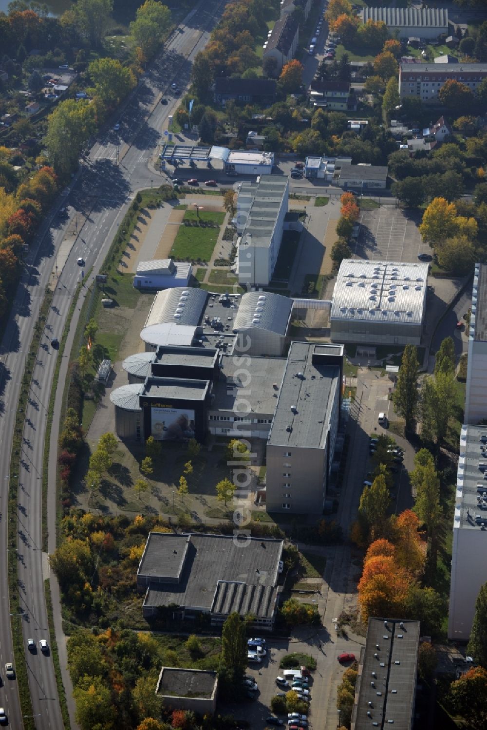 Aerial image Berlin - Building complex of the Lufthansa Flight Training Zentrums CST GmbH in the South of the Altglienicke part of Berlin in Germany