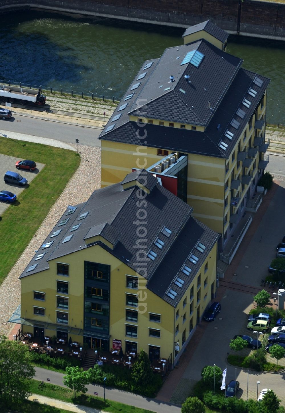 Aerial image Magdeburg - Building complex of Magdeburg Denkfabrik in the former trading port in Magdeburg in Saxony-Anhalt