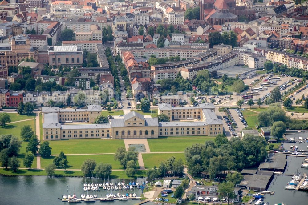 Aerial photograph Schwerin - Building complex of the Ministry fuer Bildung and Wissenschaft in Schwerin in the state Mecklenburg - Western Pomerania, Germany