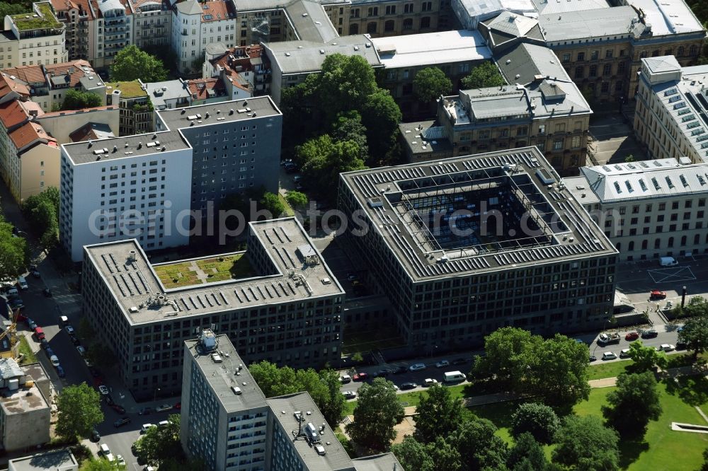 Aerial image Berlin - Building complex of the Ministry Bundesministerium fuer Verkehr und digitale Infrastruktur an der Invalidenstrasse in Berlin