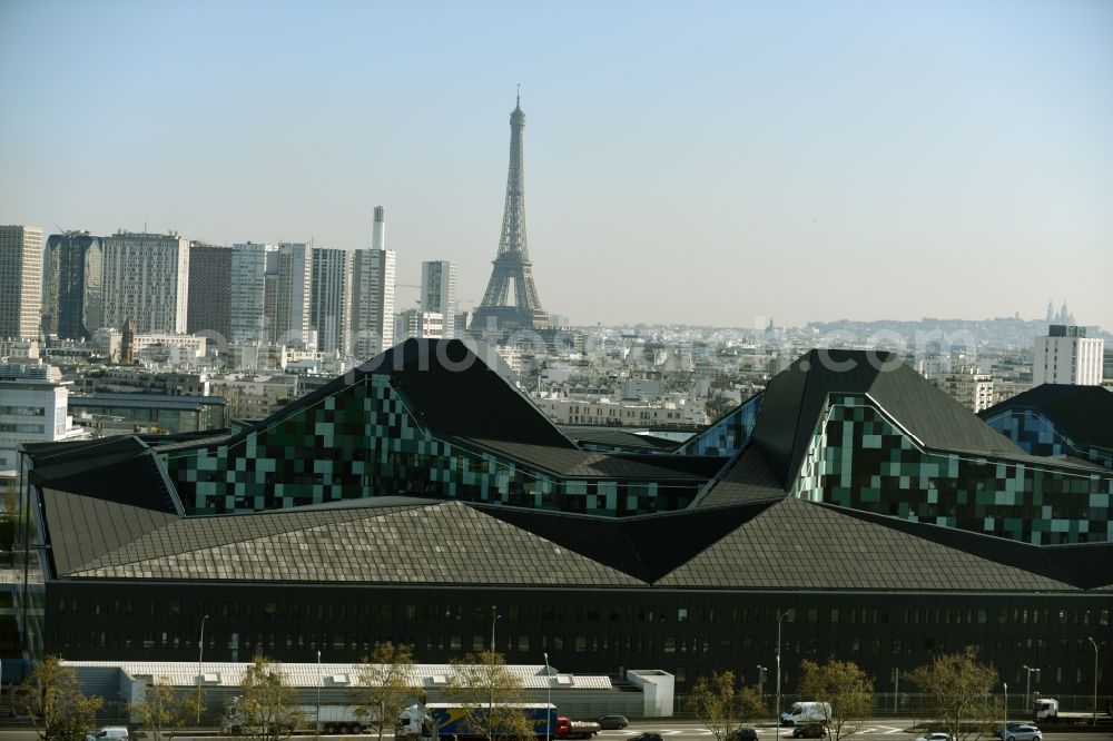 Aerial photograph Paris - Building complex of the Ministry of Defense in Hexagone Balard Avenue de la Porte de Sevres in Paris in Ile-de-France, France