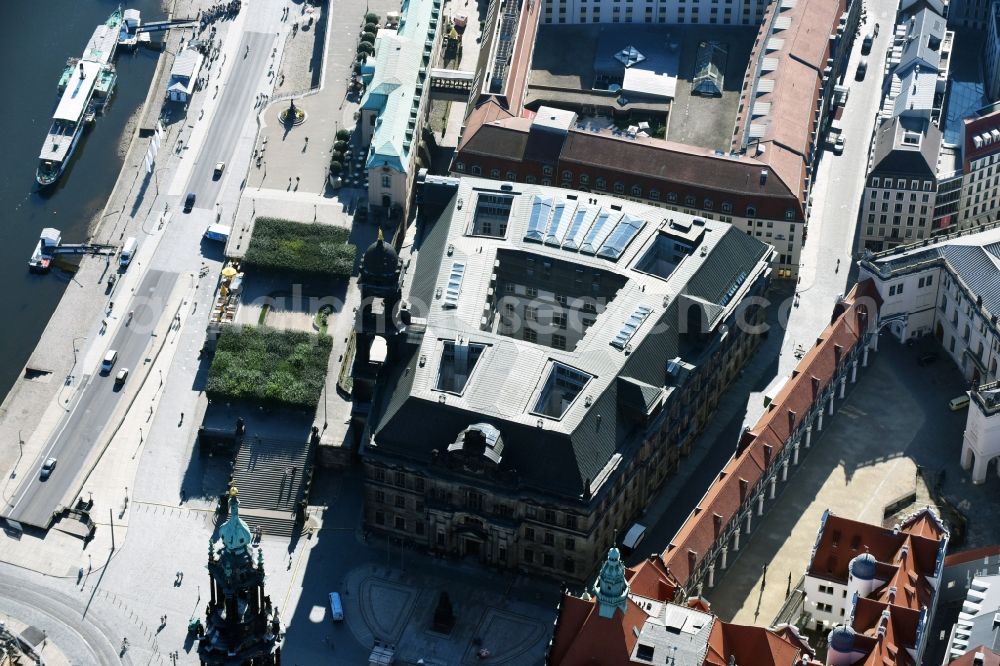 Aerial photograph Dresden - Building complex of the Oberlandesgericht Dresden in the street Schlossplatz in Dresden in the state Saxony