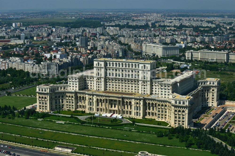 Bukarest from the bird's eye view: View of the building Palace of the People in Bucharest, Romania. The magnificent building at the same time used as the parliamentary seat is built in real-socialist, Stalinist embossed power architecture and also houses the National Museum of Contemporary Art