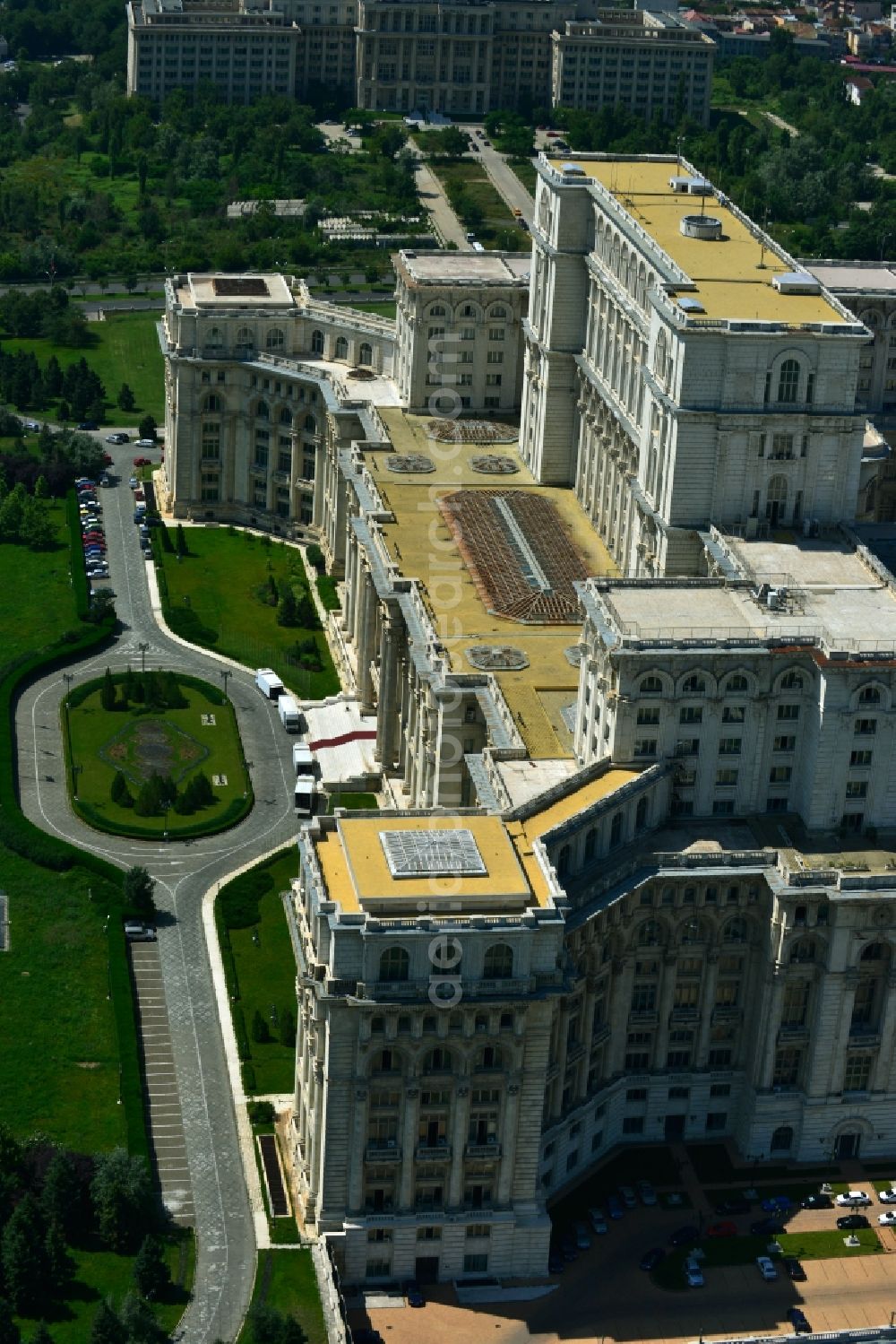 Aerial photograph Bukarest - View of the building Palace of the People in Bucharest, Romania. The magnificent building at the same time used as the parliamentary seat is built in real-socialist, Stalinist embossed power architecture and also houses the National Museum of Contemporary Art