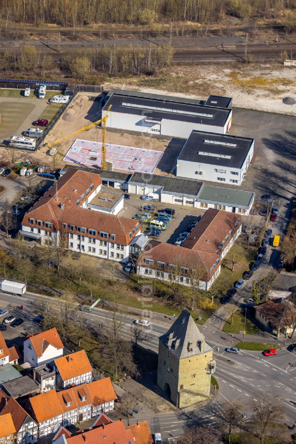 Aerial image Soest - Building complex of the police overlooking a construction site on the premises of Heldt Sauerland KG on street Am Gueterbahnhof in Soest in the state North Rhine-Westphalia, Germany