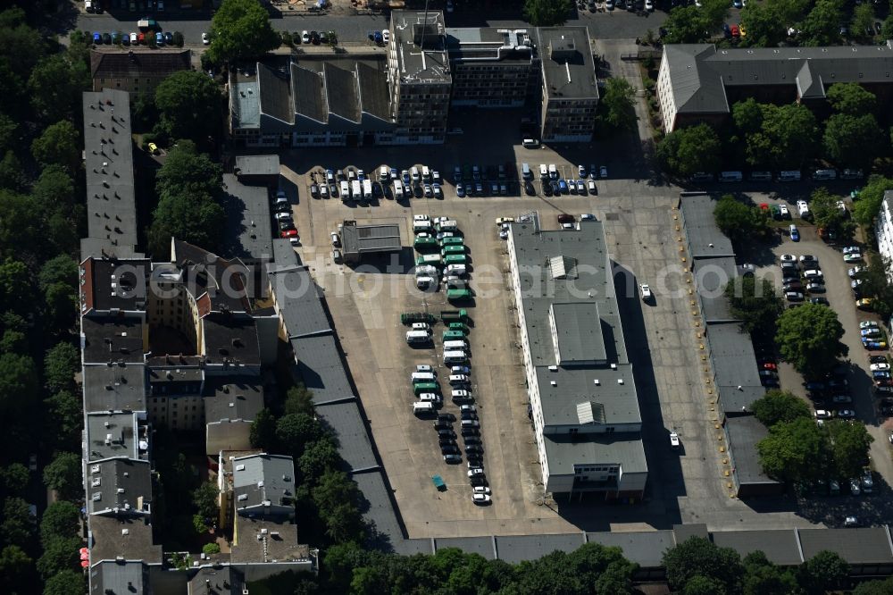 Aerial photograph Berlin - Building complex of the police Polizeidirektion 3 on Kruppstrasse in Berlin