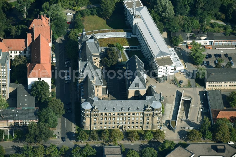 Aerial photograph Hannover - Building complex of the police - Police Station Schuetzenplatz in the city center of Hannover in the state of Lower Saxony