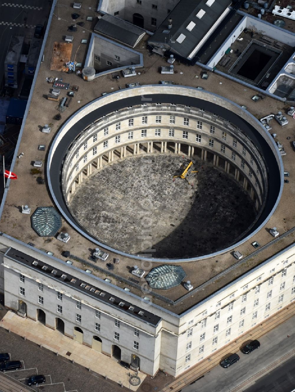 Aerial image Kopenhagen - Building complex of the police - Praesidium Politigarden on Niels Brocks Gade in Copenhagen in Region Hovedstaden, Denmark