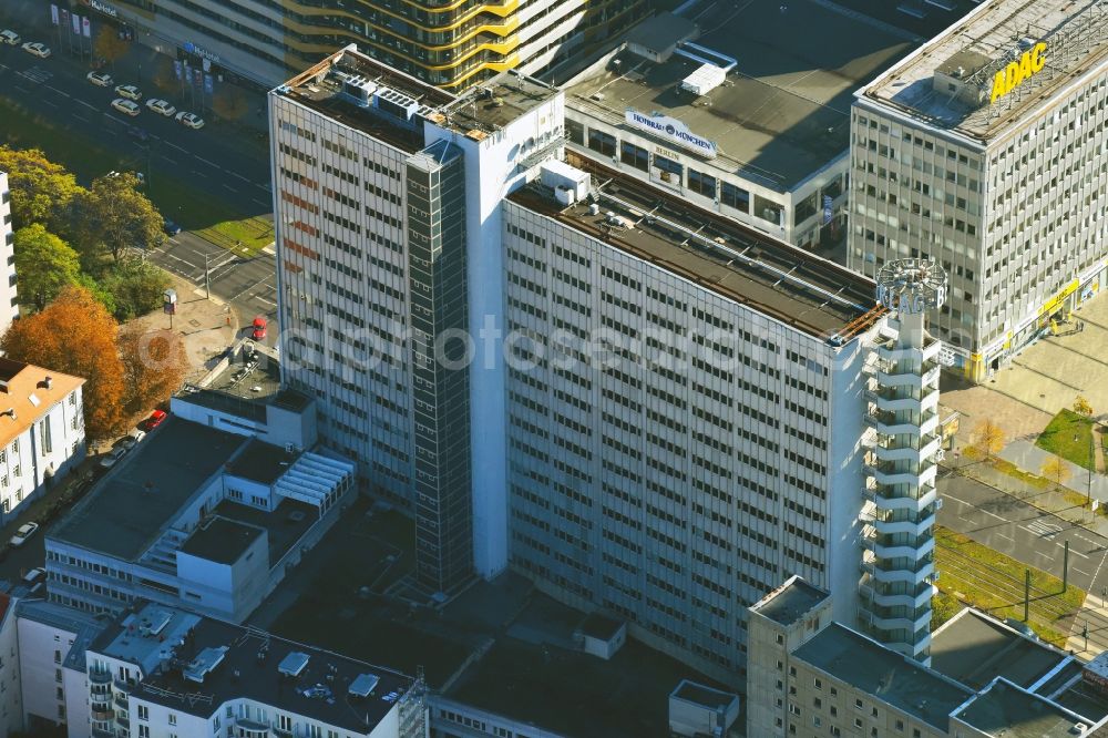 Berlin from the bird's eye view: Publishing house complex of the press and media house Berliner Verlag on Karl-Liebknecht-Strasse in the district Mitte in Berlin, Germany