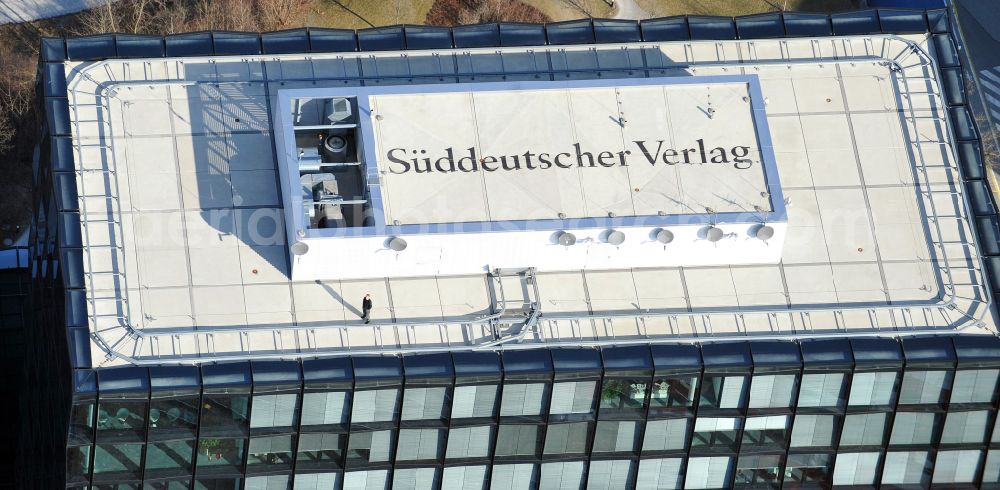 Aerial photograph München - Publishing house complex of the press and media house SZ Sueddeutscher Verlag on street Hultschiner Strasse in the district Bogenhausen in Munich in the state Bavaria, Germany