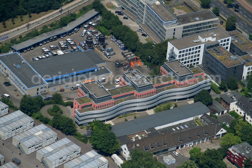 Köln from above - Publishing house complex of the press and media house Verlag Dr. Otto Schmidt KG and Sack Fachmedien GmbH & Co. KG in the district Bayenthal in Cologne in the state North Rhine-Westphalia, Germany