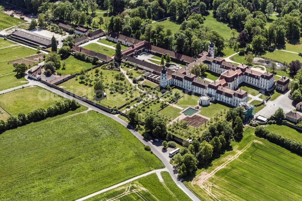 Aerial photograph Eichenzell - Building complex in the park of the castle Fasanerie in Eichenzell in the state Hesse, Germany