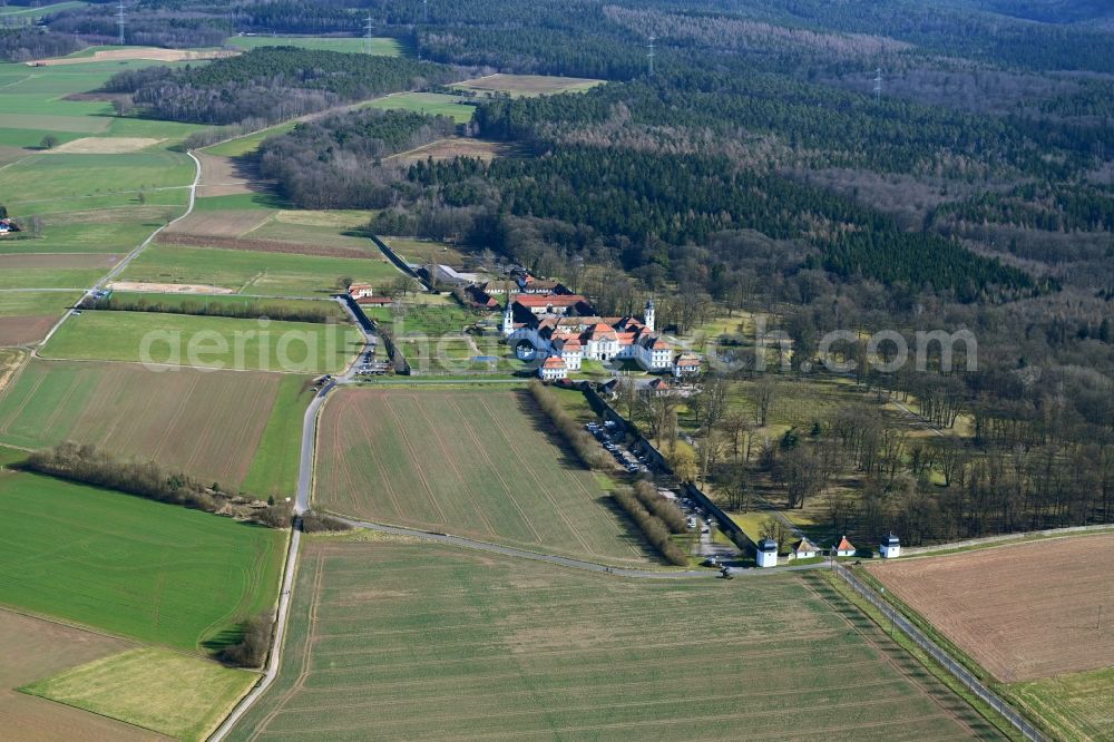 Eichenzell from the bird's eye view: Building complex in the park of the castle Fasanerie in Eichenzell in the state Hesse, Germany