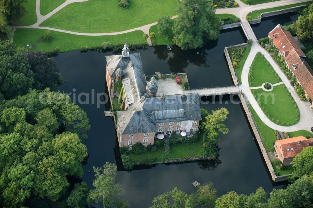 Aerial image Sande - Building complex in the park of the watercastle Goedens in Sande in the state Lower Saxony