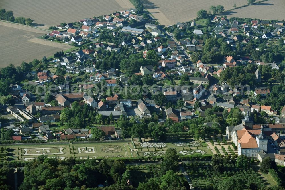 Aerial image Hundisburg - Building complex in the park of the castle Hundisburg in Hundisburg in the state Saxony-Anhalt