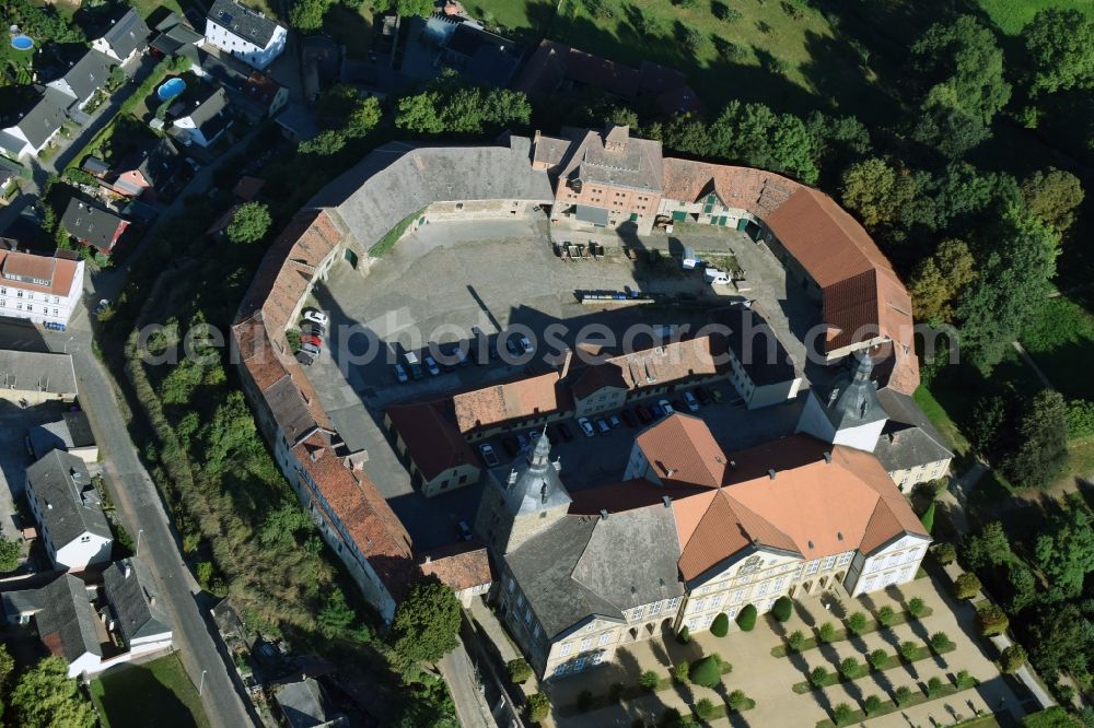 Hundisburg from the bird's eye view: Building complex in the park of the castle Hundisburg in Hundisburg in the state Saxony-Anhalt