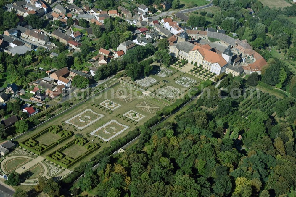 Aerial image Hundisburg - Building complex in the park of the castle Hundisburg in Hundisburg in the state Saxony-Anhalt