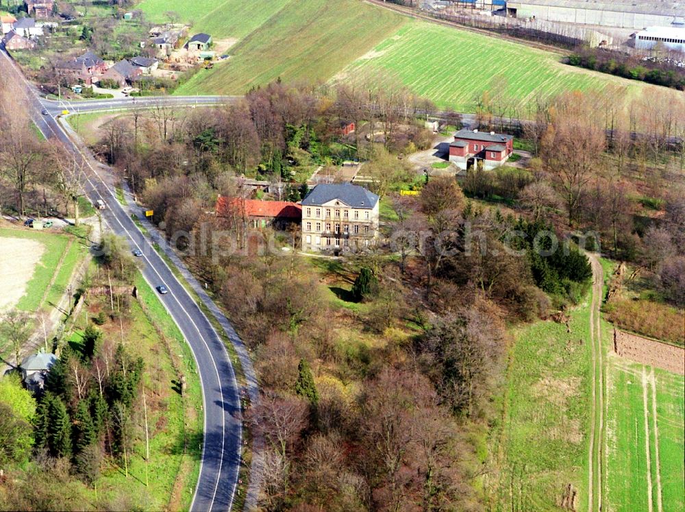 Aerial photograph Rheurdt - Building complex in the park of the castle Leyenburg der Culture & Castles GmbH in Rheurdt in the state North Rhine-Westphalia