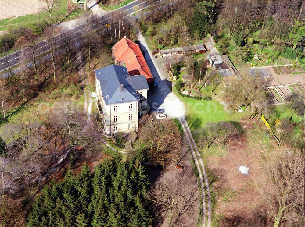 Rheurdt from the bird's eye view: Building complex in the park of the castle Leyenburg der Culture & Castles GmbH in Rheurdt in the state North Rhine-Westphalia