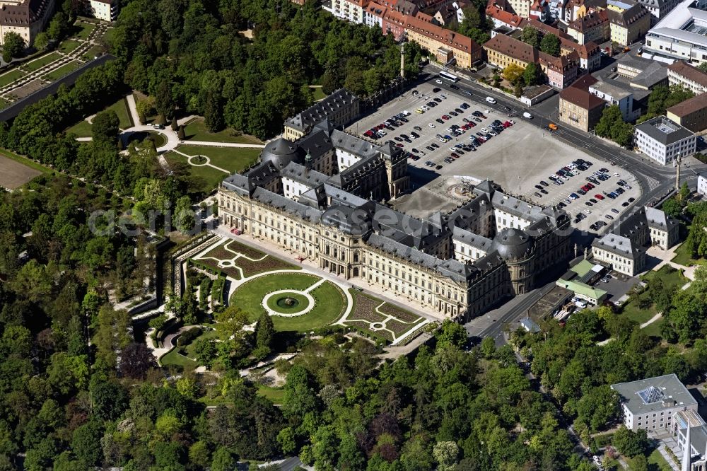 Aerial image Würzburg - Building complex in the park of the castle Residenz Wuerzburg in Wuerzburg in the state Bavaria