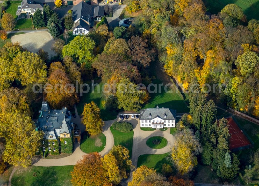 Düsseldorf from the bird's eye view: Building complex in the park of the castle Roland in Duesseldorf in the state North Rhine-Westphalia, Germany