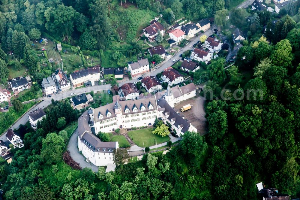 Aerial image Bensheim - Building complex in the park of the castle Schoenberg in the district Schoenberg in Bensheim in the state Hesse, Germany