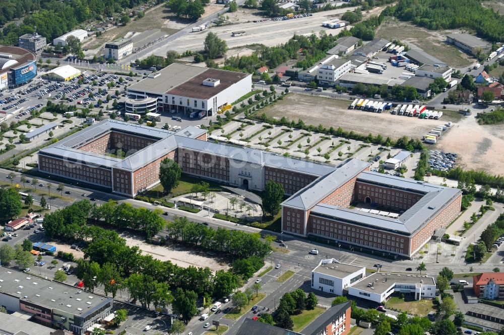 Aerial photograph Nürnberg - Building complex of the Suedkaserne Nuremberg in the state Bavaria. The Suedkaserne in Nuremberg is also known as Merrell or SS barracks and today houses the Federal Office for Migration and Refugees, Federal Customs Administration, branches of UNHCR, IOM and the Federal Administrative Office