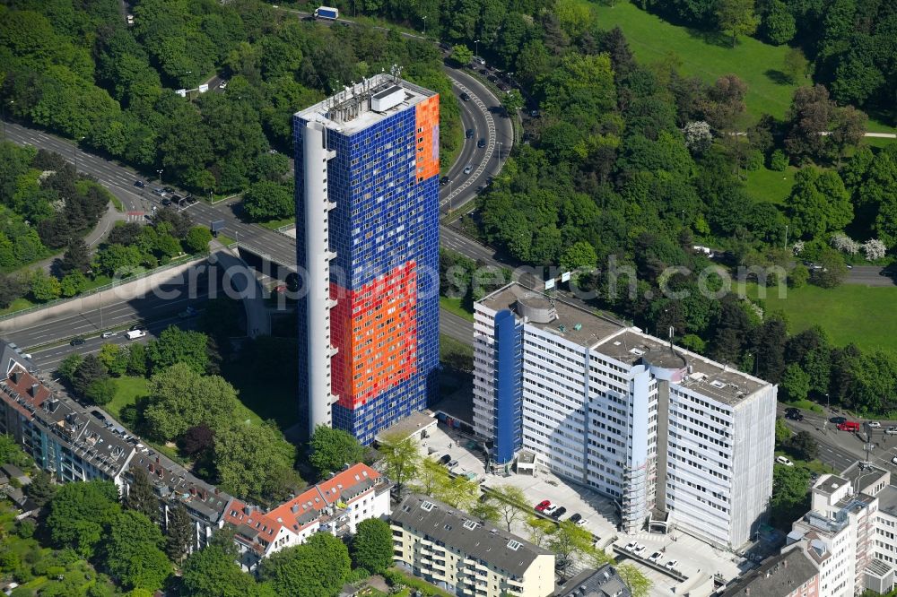 Köln from the bird's eye view: Complex of buildings broadcasting center Deutschlandfunk in the district Rodenkirchen in Cologne in the state North Rhine-Westphalia, Germany