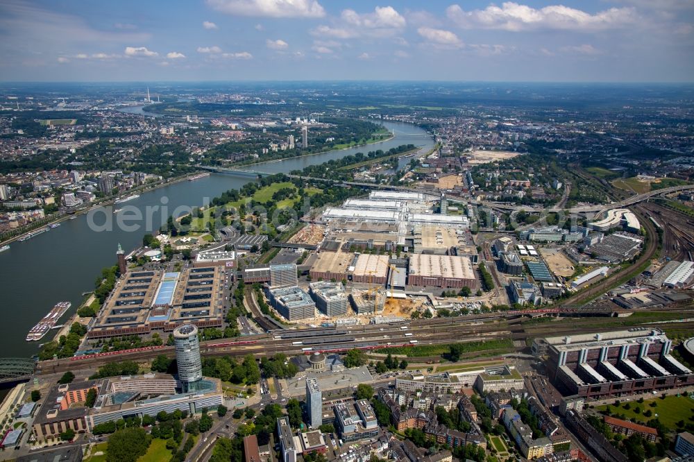 Aerial photograph Köln - Building complex of the broadcaster RTL Television GmbH on Kennedy-Ufer in the district Deutz in Cologne in the state North Rhine-Westphalia, Germany