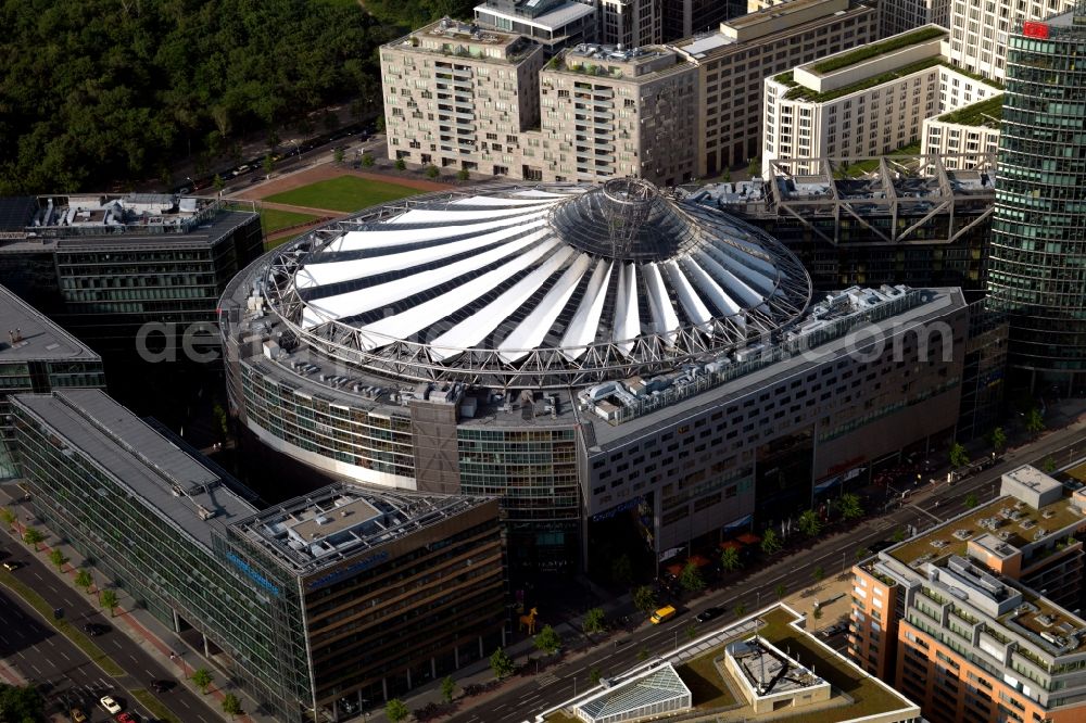 Aerial photograph Berlin - Complex with its high-rise building Sony Center - Bahntower at Potsdamer Platz