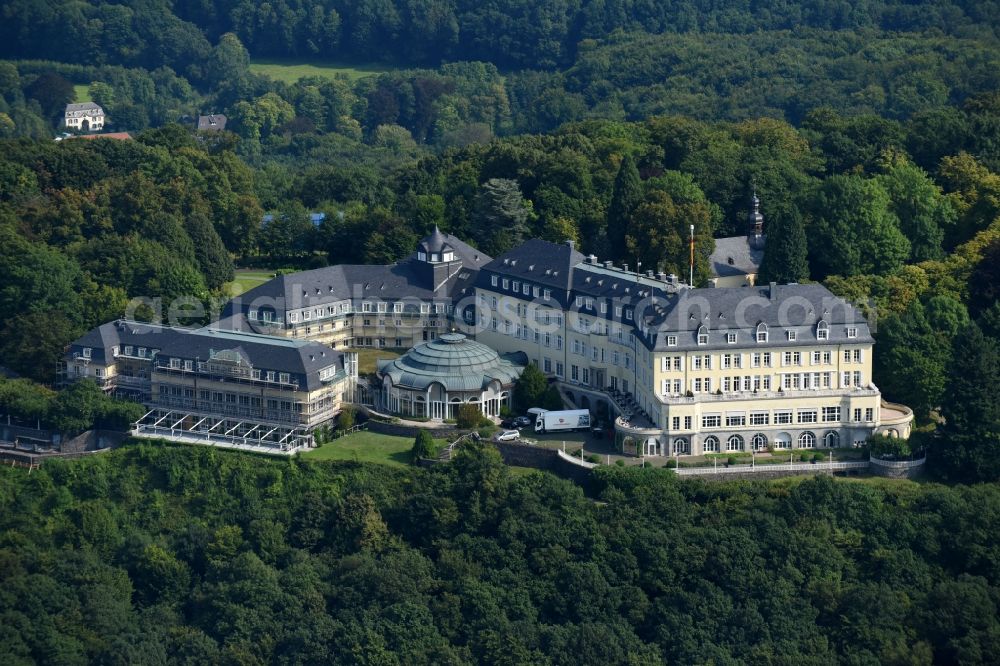 Aerial photograph Königswinter - Complex of the hotel building Steigenberger Grandhotel & Spa Petersberg in Koenigswinter in the state North Rhine-Westphalia, Germany